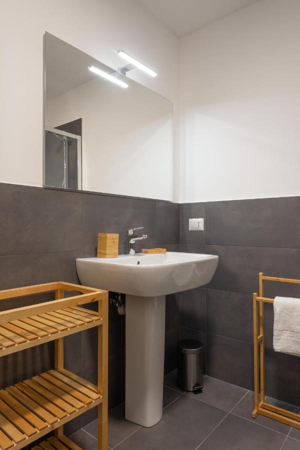 Urban House Carducci - Apartments Турин Екстер'єр фото